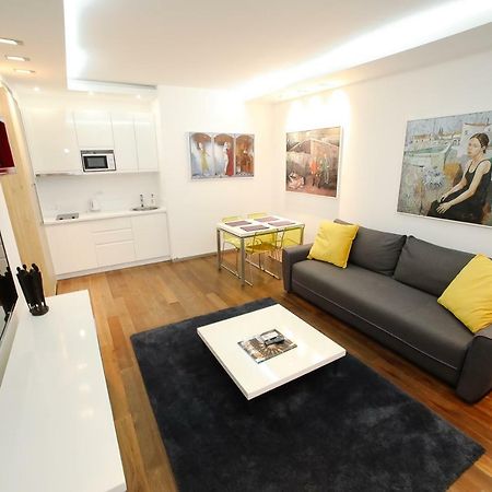 Status Superior Apartments Beograd Eksteriør bilde