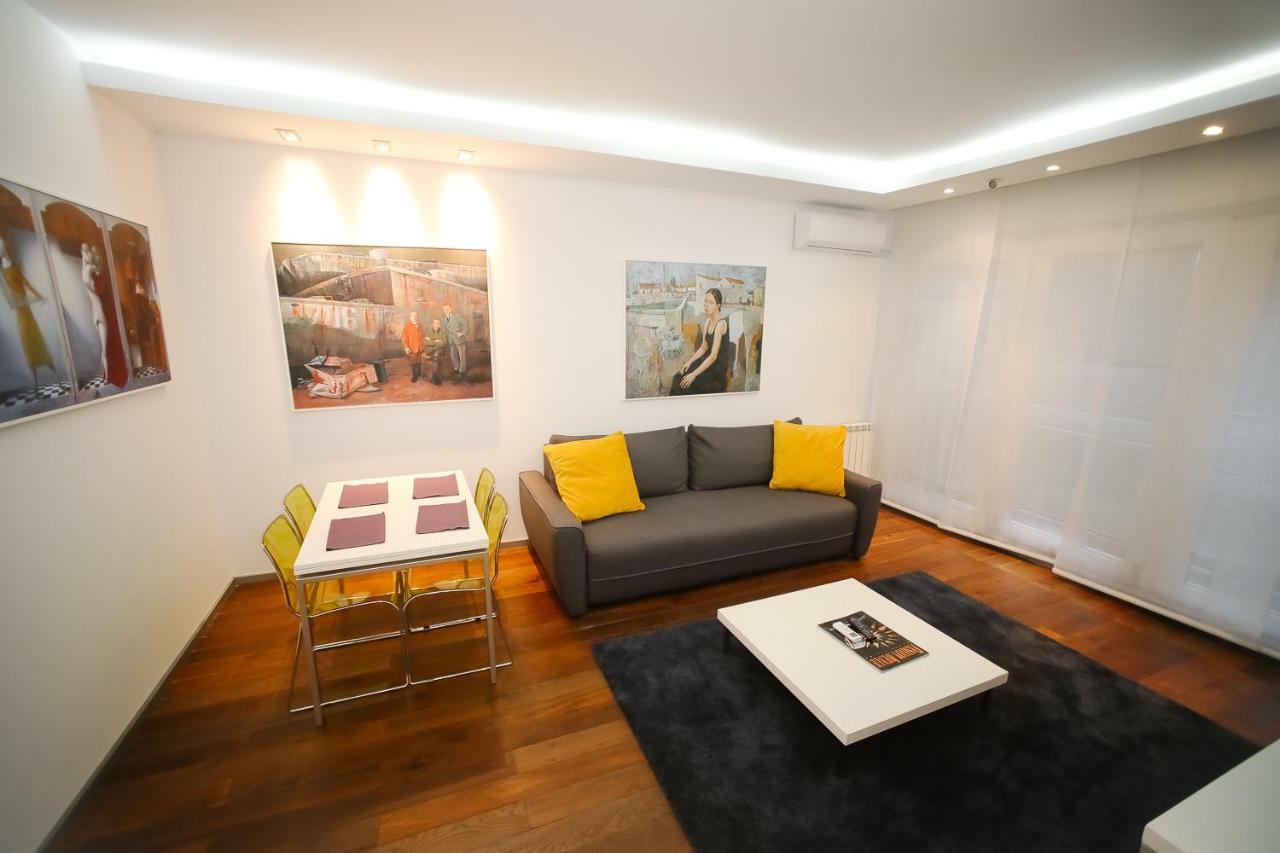 Status Superior Apartments Beograd Eksteriør bilde